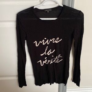 Aritzia long sleeve print top
